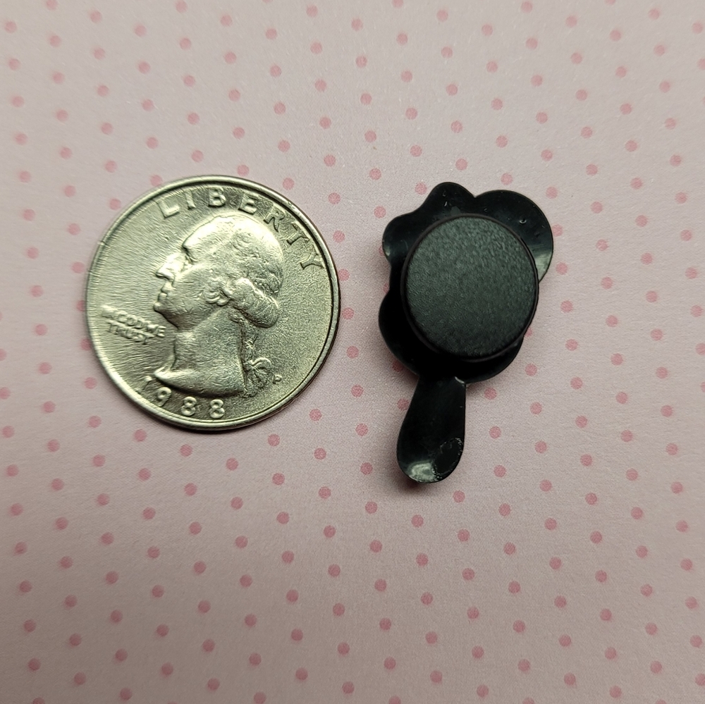 Mix & Match 4 for $10 Minnie Mouse Ice Cream Croc Charm - Picture 3 of 3